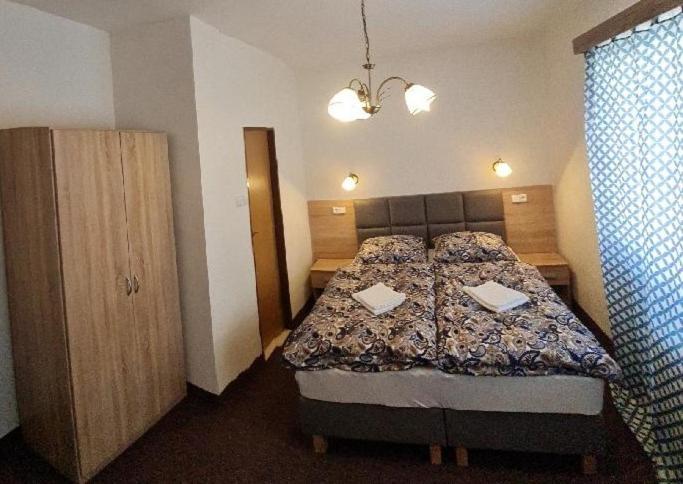 Penzion U Fouska Chodov  Extérieur photo